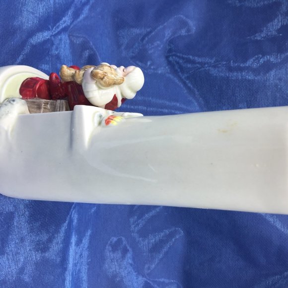 Vintage Gibson Greeting Cards Santa Claus Vase, Collectible Santa Christmas Gift - Picture 2 of 5